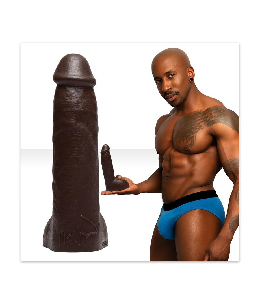 Dildo Max Connor