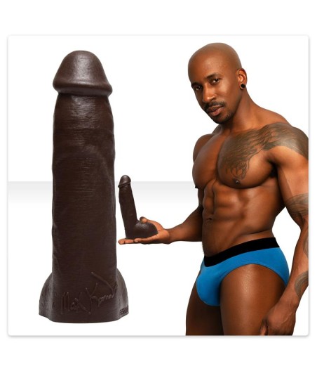 Dildo Max Connor